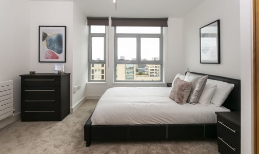 Apt 48