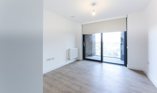 Apt 85