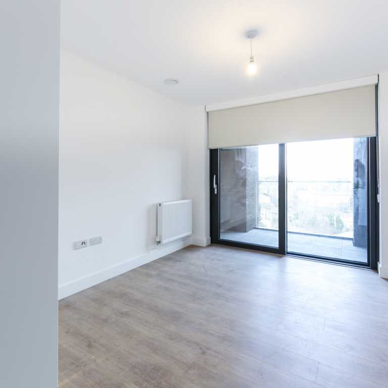 Living room unfurnished