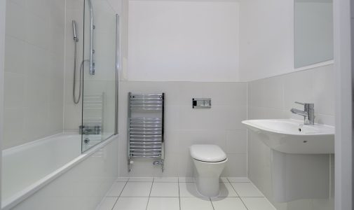 Apt 302
