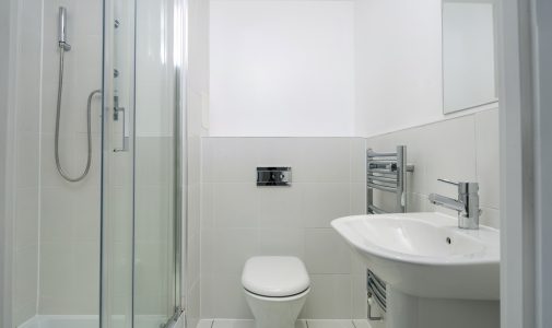 Apt 302